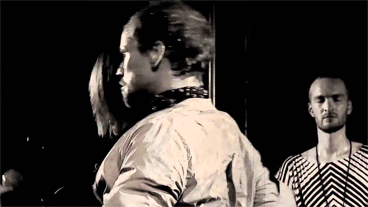 Circle (Live at Klubi)