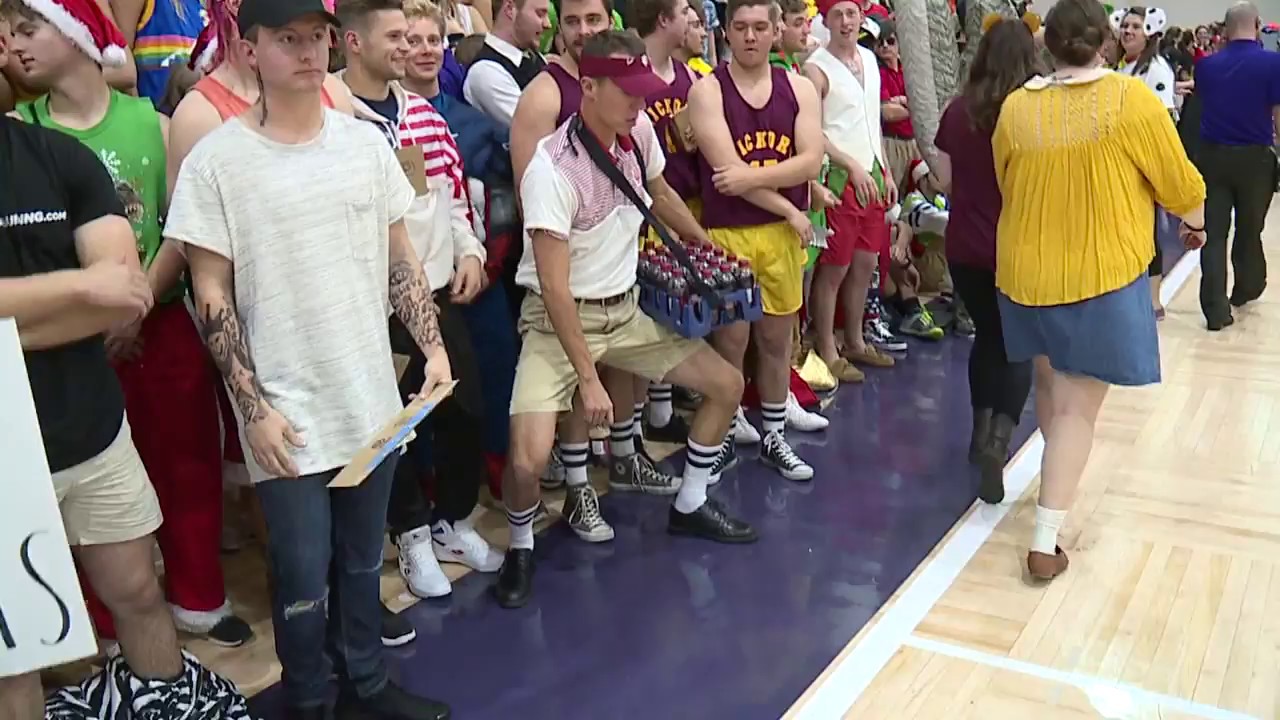 Taylor University Silent Night 2016