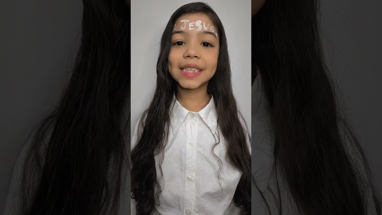 Nas horas escuras da vida JESUS t&aacute; l&aacute;.. 🎶