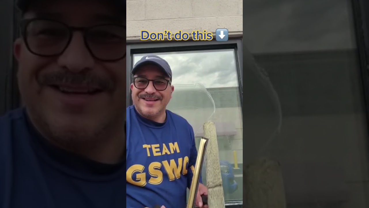 Learn how to clean windows from a pro! #howto #windowcleaning