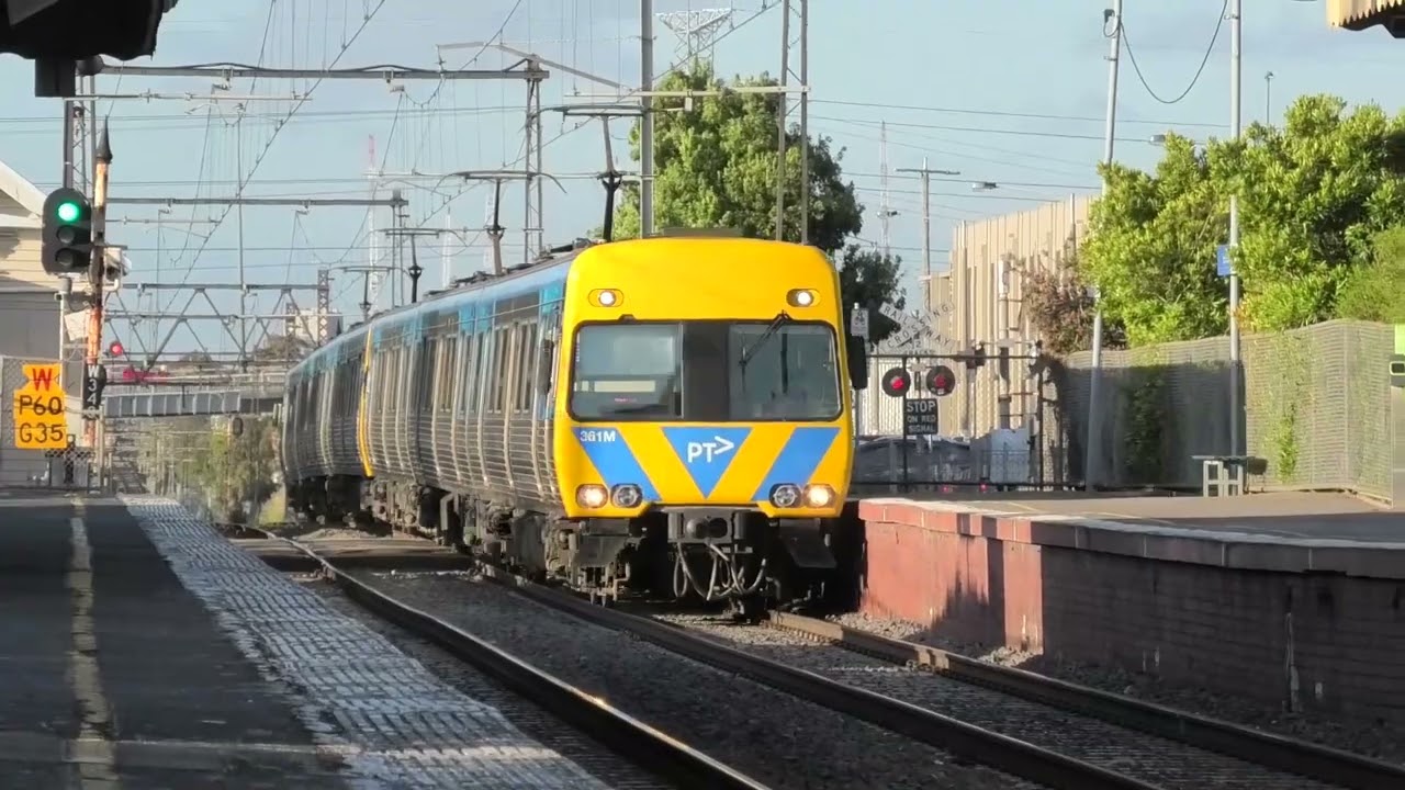 Retired Comeng EMU compilation
