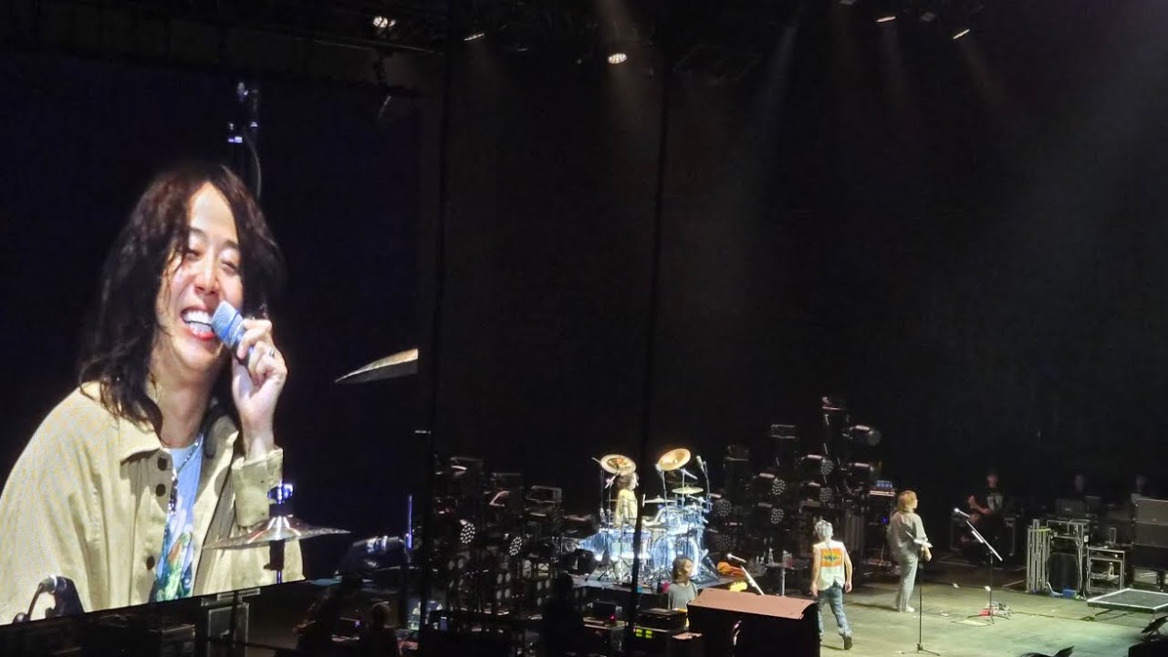 251015 ONE OK ROCK - Make it out Alive (fancam) [London]