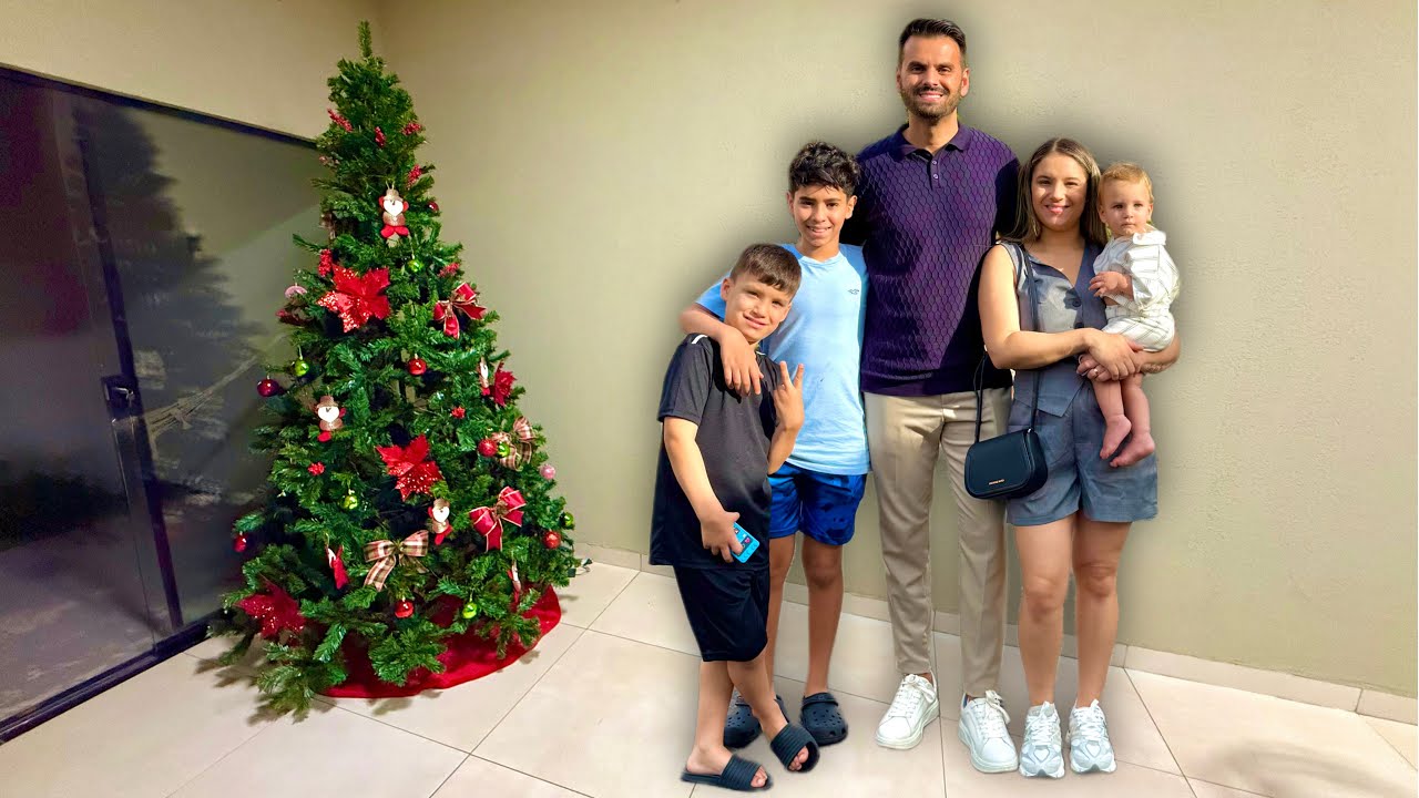 NOSSO 1º NATAL NO BRASIL, MONTAMOS NOSSA ÁRVORE EM FAMÍLIA 