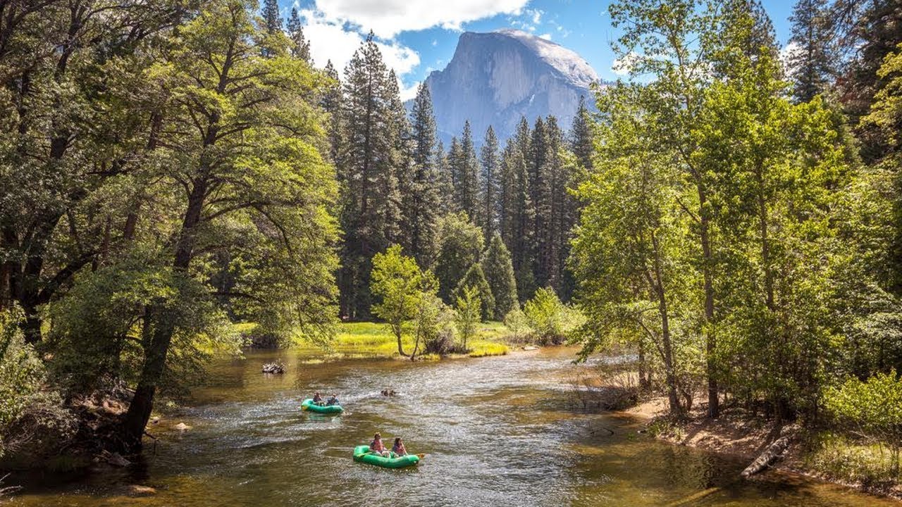 Top 5 Hotels Near Yosemite National Park, California, USA