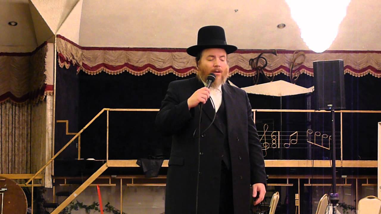Badchen Pinchas (Pinki) Weber calling Chosson and Kallah to Mitzva Tanz
