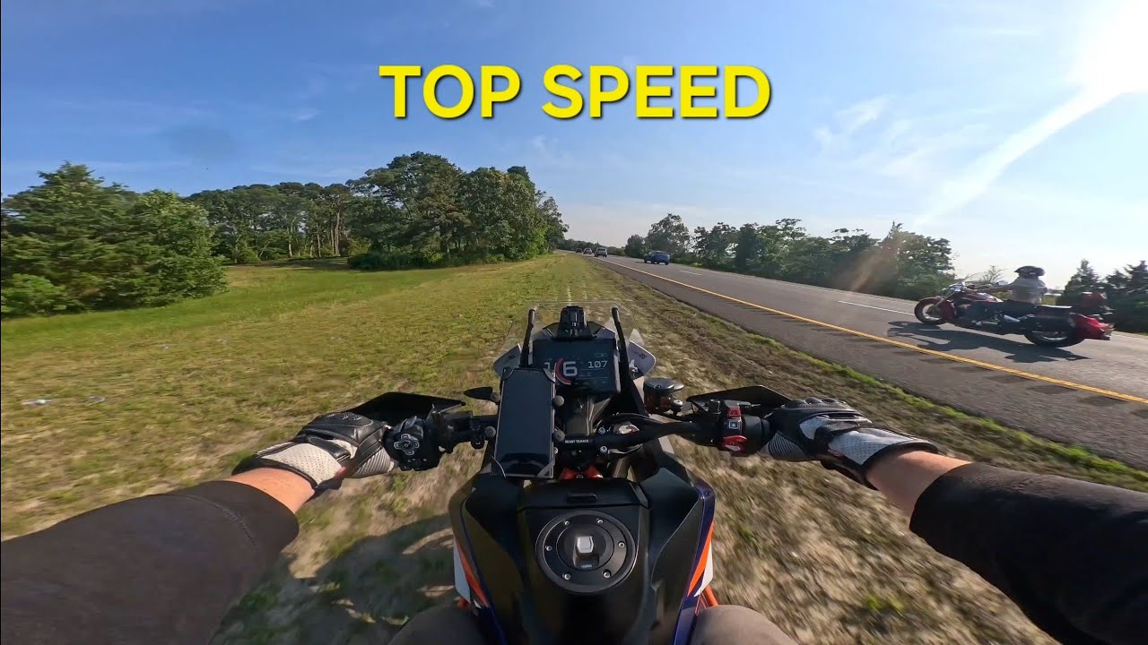 😧 GRASS SEND PAST A HARLEY &ndash; KTM 1290 SUPER ADVENTURE 4K POV