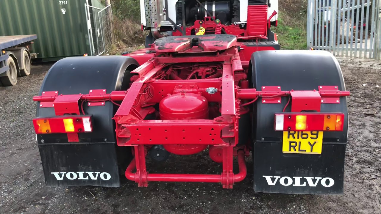 FL10 320 tractor unit
