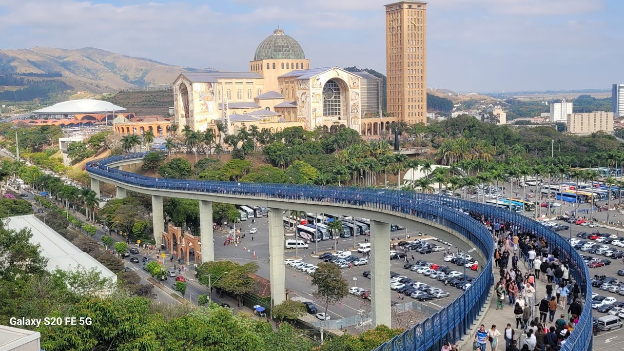 APARECIDA AGORA CEDO/ BASÍLICA VELHA,   MIRANTE E FEIRA. 
