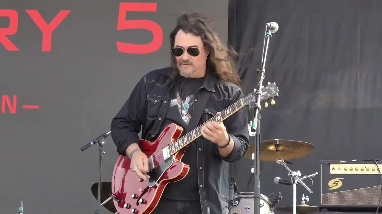 Alastair Greene - 5/1/22 Dallas International Guitar Festival