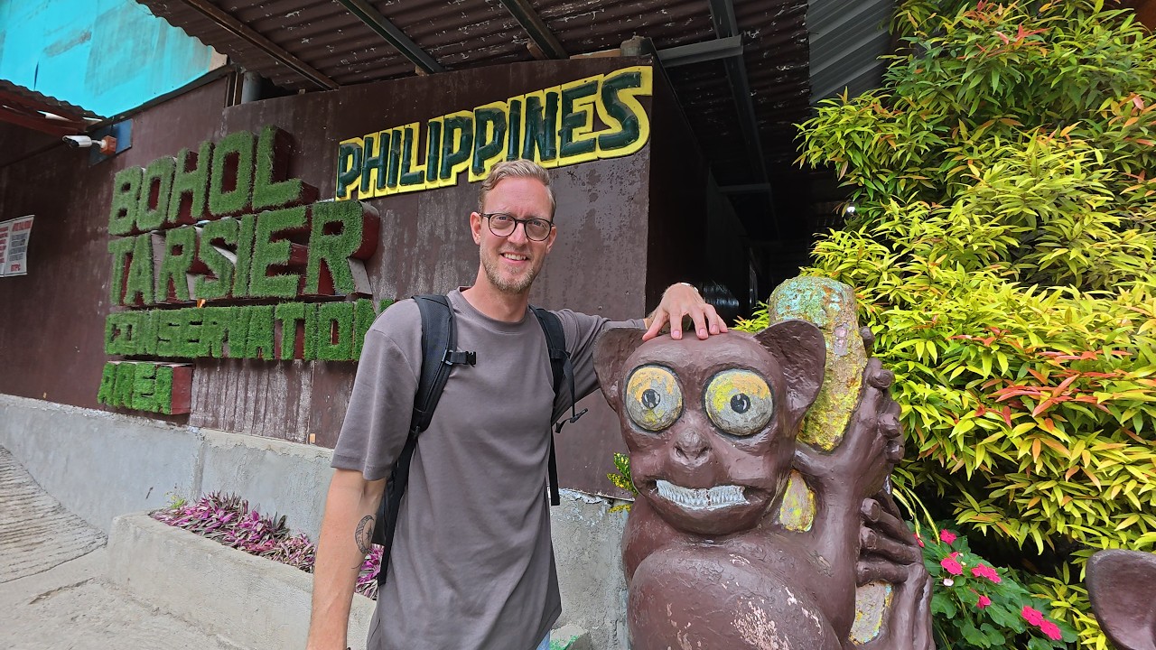 Bohol Philippines 🇵🇭 | Panglao, tarsier conservation & sardines runs 