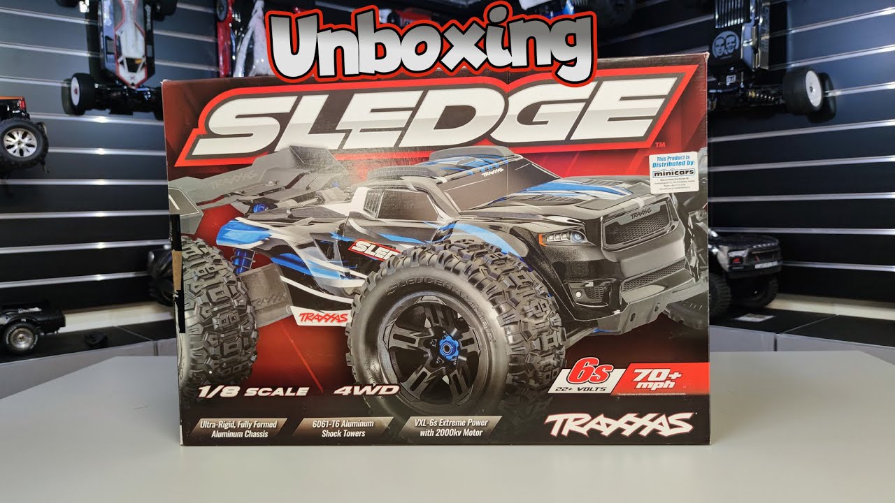 Unboxing | Traxxas Sledge | 4K | German |