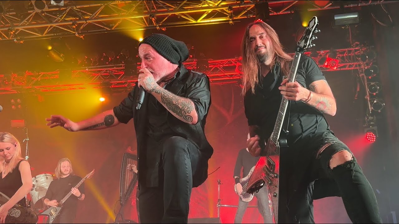 Eluveitie (Swi) 01 Intro/Exile of the Gods Live 13.11.22@LiveMusicClub