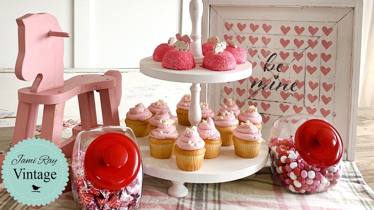 Home Decor For Valentines Day | Thrift Store Decor
