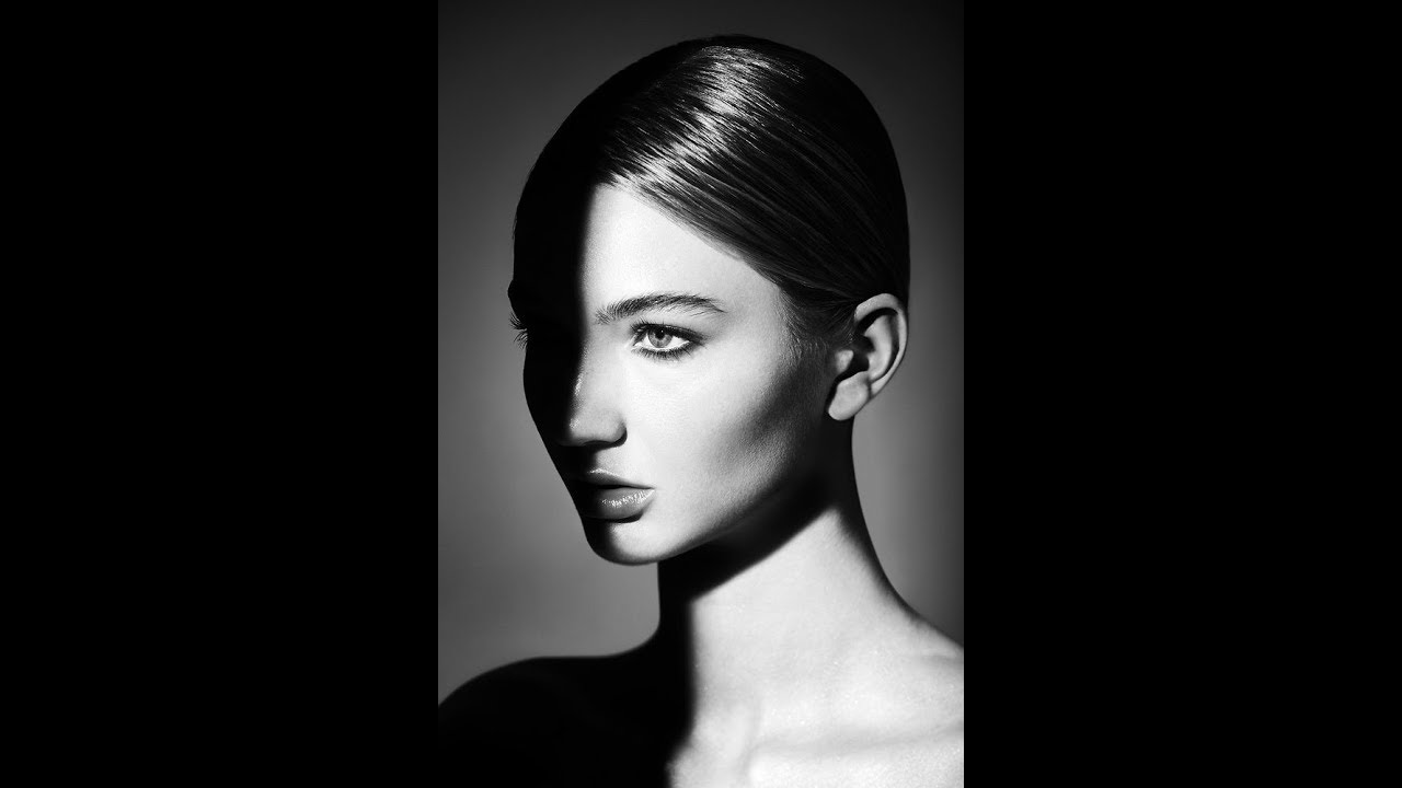 Photo Deconstruction: Vintage Beauty Photography using a Flag