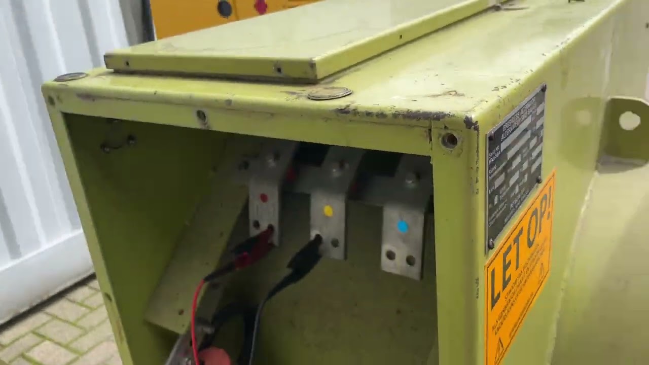 MAN D2566 MTE Petbow 175 KVA generatorset stocknr 5694  video 1