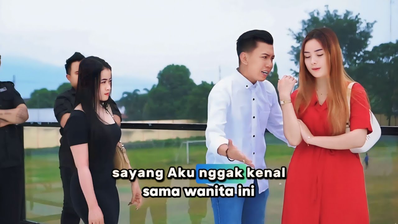 BIKIN NYESEK SEORANG PRIA DICINTAI KAKAK PACARNYA, PULANG KAMPUNG DIHADAPKAN DENGAN WANITA BAYARAN