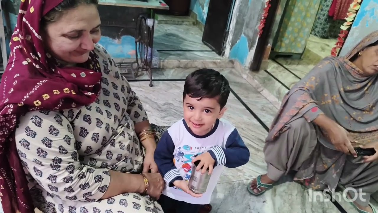 मेरी पोती Eva ने खा ली सारी नमकीन 🍿