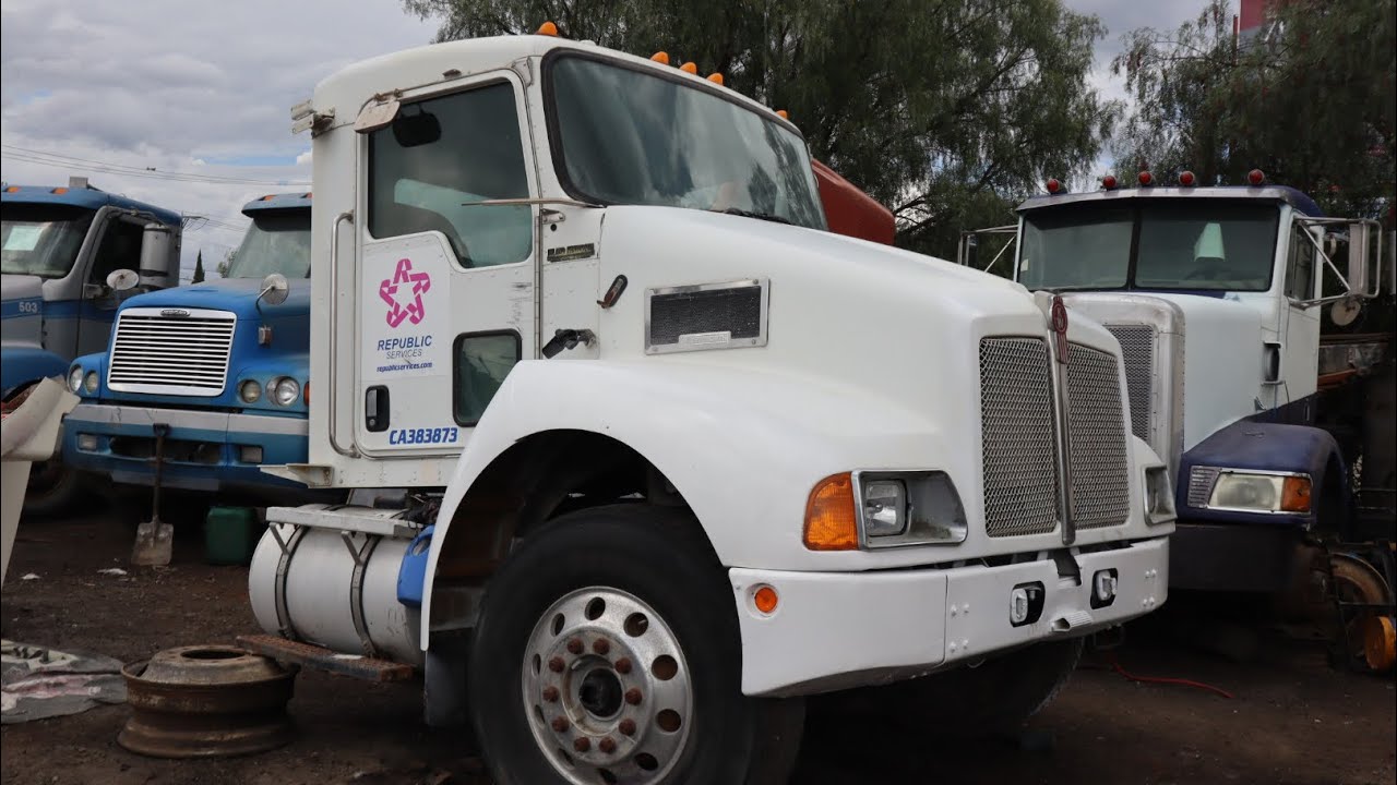 En venta hermoso corte Kenworth T300 modelo 2007 con poderoso motor Cat C7 🔥🔥🔥 Alpha Truckparts