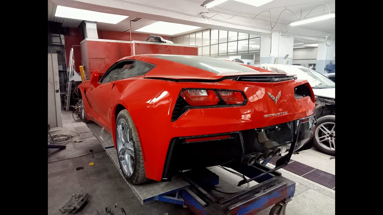 NAPRAWA PODŁUŻNIC I KAROSERII Z LAMINATU - CORVETTE C7
