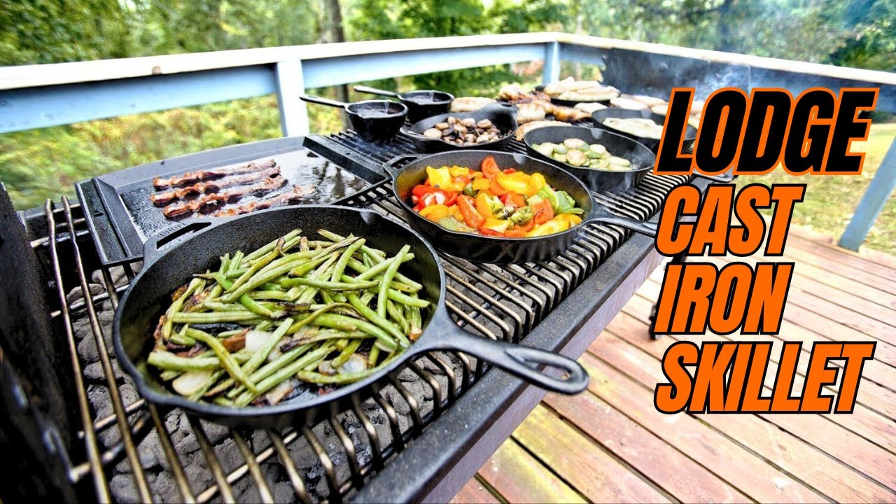 Lodge Cast Iron Skillet with Red Silicone Hot Handle Holder REVIEW