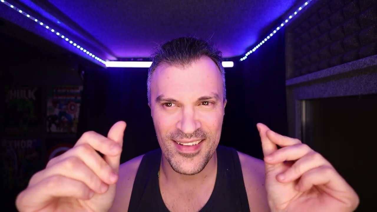 ASMR | Spit painting your face 👅 Asmr Português!