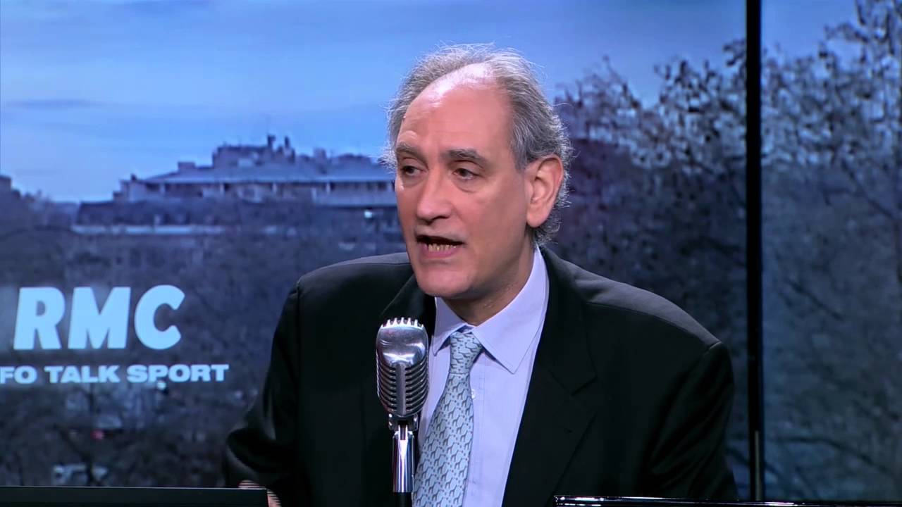 D&eacute;bat sur le voile &agrave; l'universit&eacute;: 