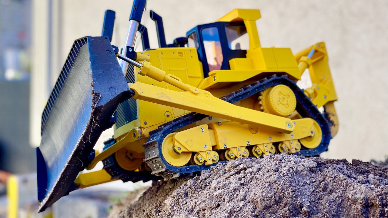 RC Caterpillar Buldozer CAT D10 print