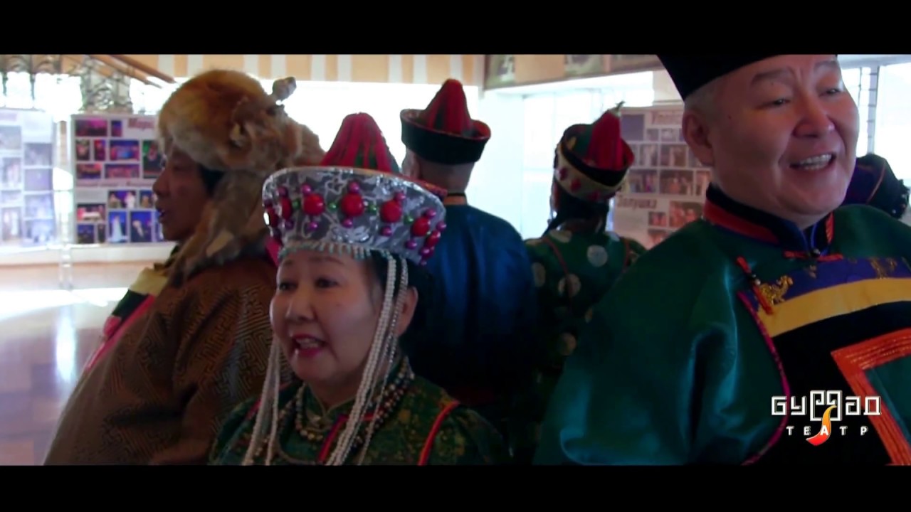 Сагаан hарын амар мэндэ!