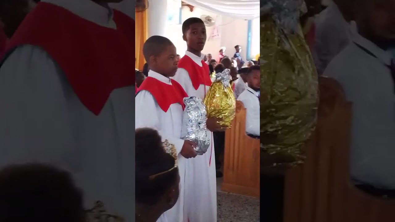 Offrande 37eme Anniversaire du Groupe Charismatique Avé Maria de Petit-Goave 