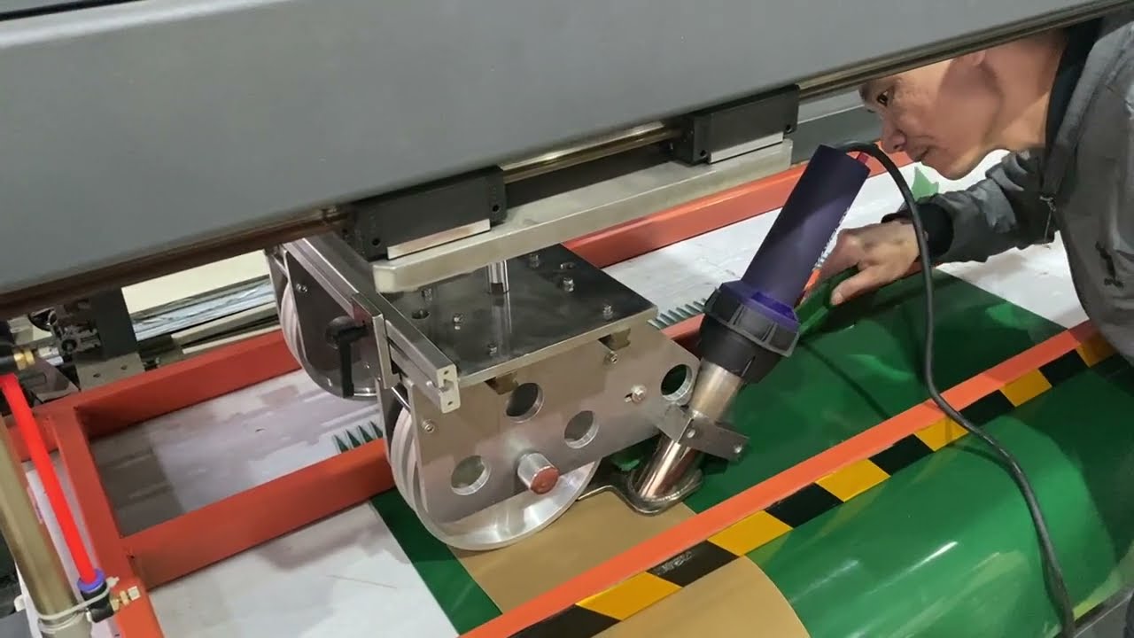 Hot press pvc cleat profile welding machine