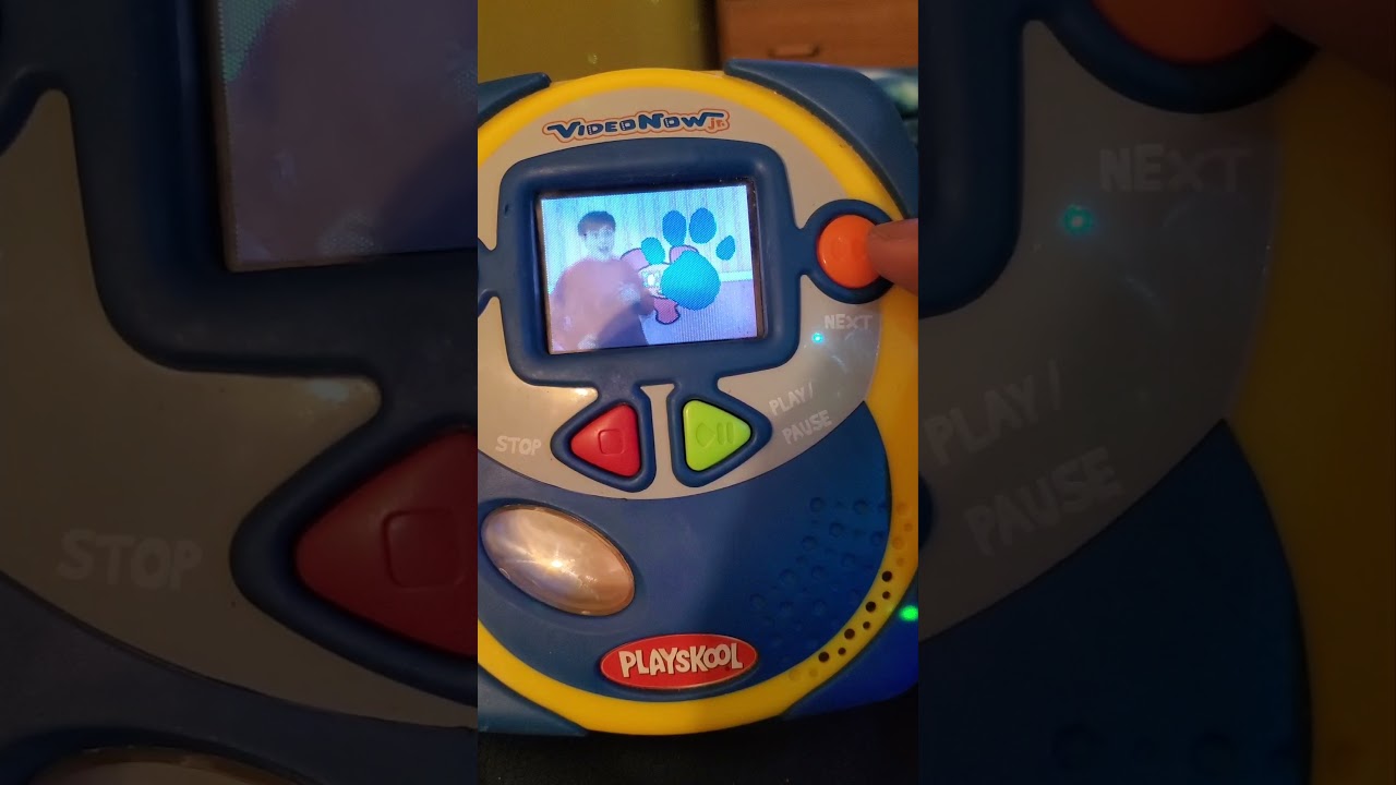 PlaysKool VideoNow jr. (2004) w/ Sampler Disc