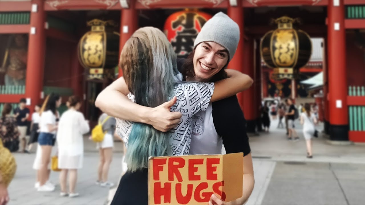 LES JAPONAIS SONT ILS TIMIDES ? FREE HUGS CHALLENGE