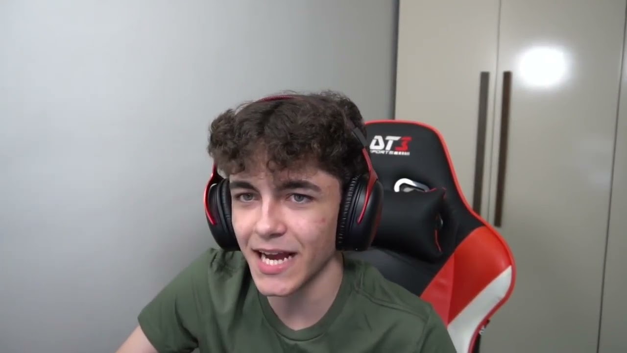 SUETAM reagindo anúncio da do master na  Hero base