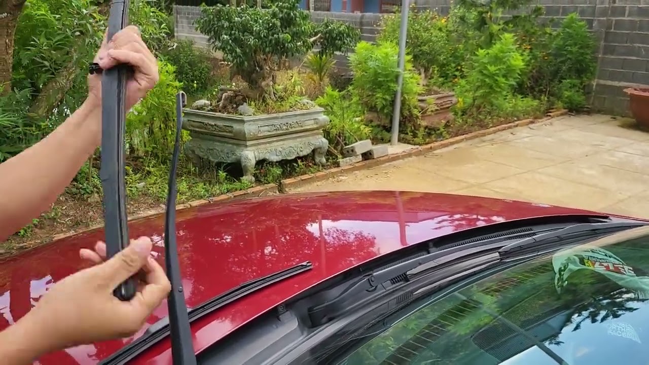 Tự Thay Gạt Mưa Cho Xe Mazda 3 Đơn Giản Ai Cũng Làm Được