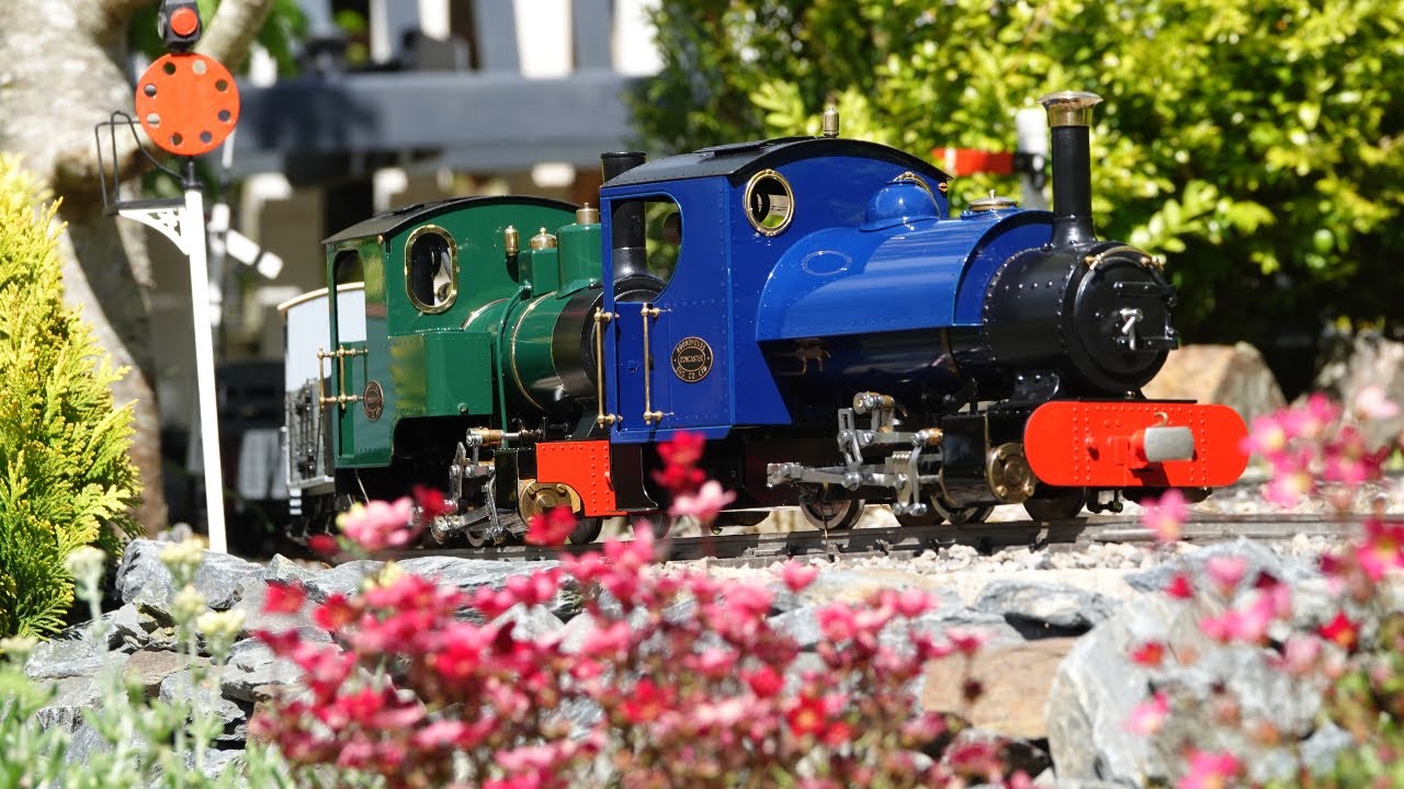 Roundhouse Katie & Billy double heading on The Orchard Line