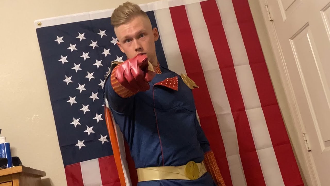 Homelander Costume Cosplay Review !