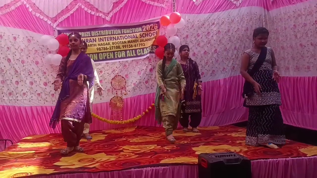 Subscribe me for more videos Dancing girls group dance 
