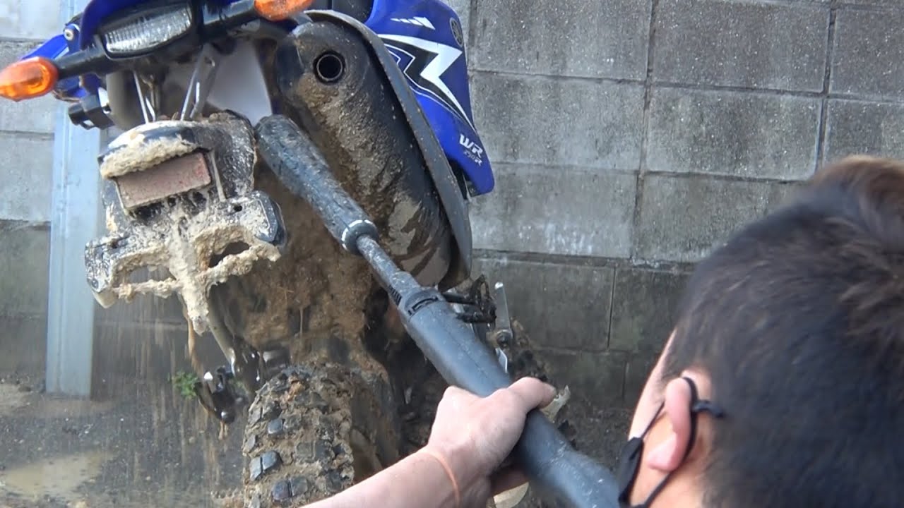 WR250R　オフロード走った後の泥がヤバすぎる　洗車動画