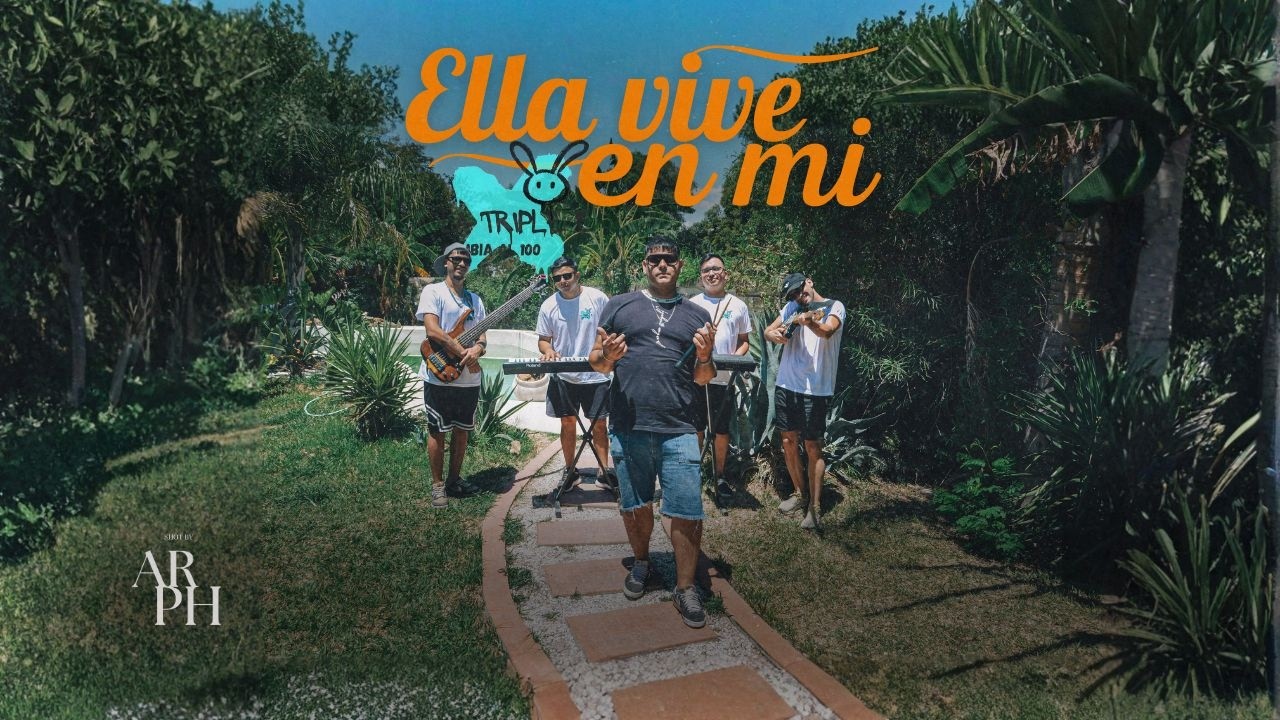 ELLA VIVE EN MI   La Triple E Video Oficial
