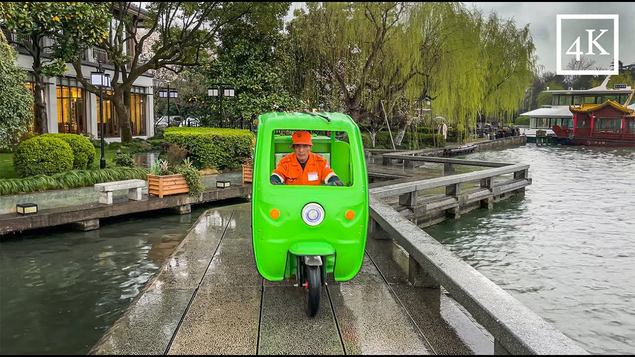 「4K」Walking in the Rain Hangzhou West Lake，China 4K | 夜雨漫步杭州西湖