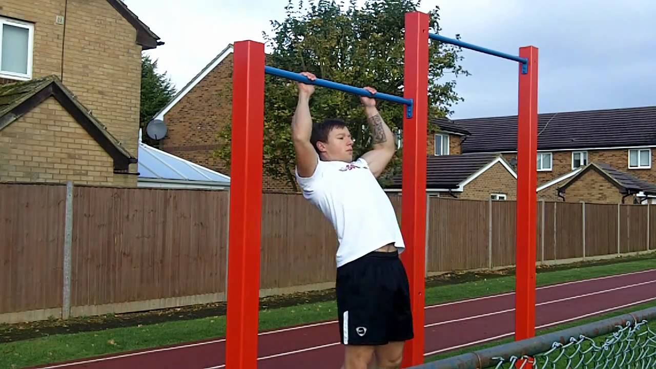 Calisthenics Tutorial for Beginners Part 5 - How to do Muscle Ups