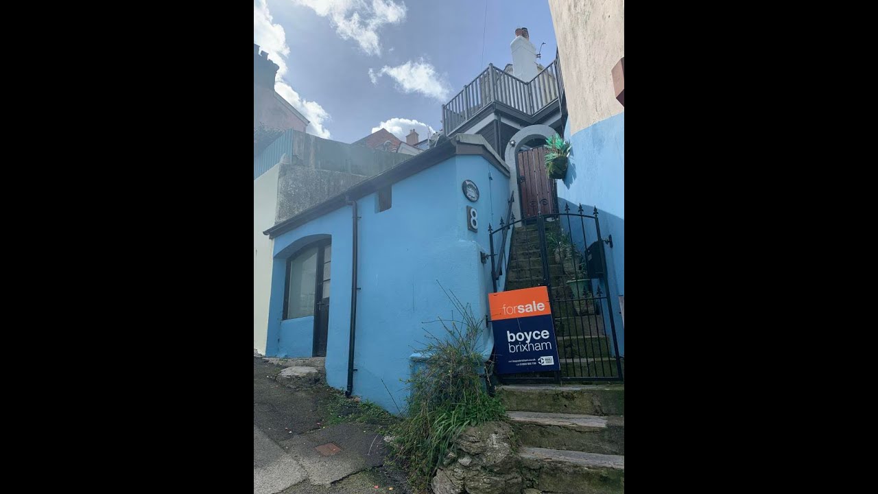 Harbour Retreat and Old Fishermans Store, 8 St. Peters Hill, Brixham, Devon - June 2022 Auction