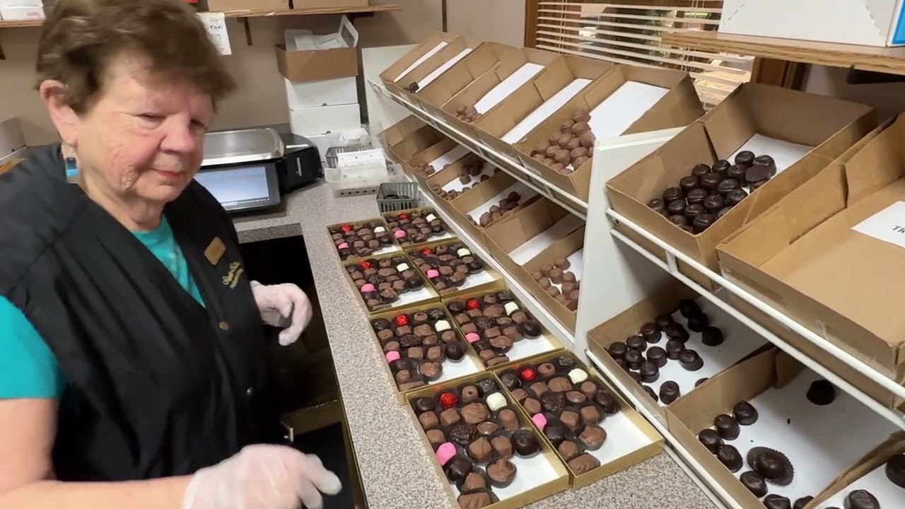 CHOCOLATE MAKER
