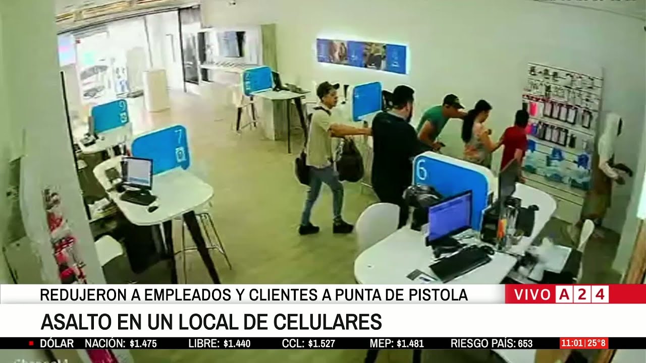 🚨 ASALTO EN UN LOCAL DE CELULARES: REDUJERON AL PERSONAL Y CLIENTES A PUNTA DE PISTOLA