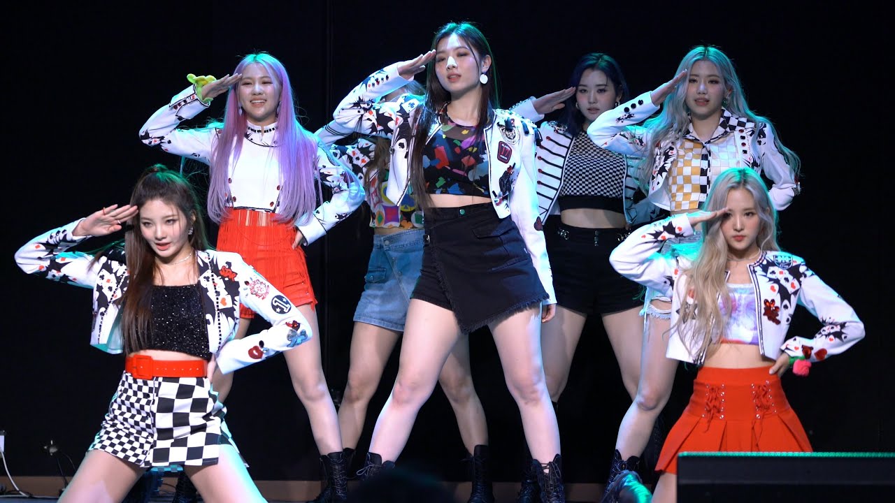 210704 트라이비(TRI.BE)  '로로(LORO)' performance stage  4K 직캠(fancam) @fansign 제일라아트홀