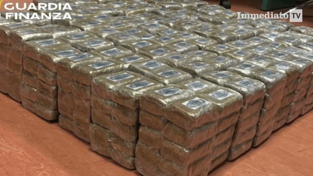 LA BANDA DEI POLIZIOTTI E IL NARCOTRAFFICO A ROMA: IL FOGGIANO FU PREMIATO COME “AGENTE EROE”