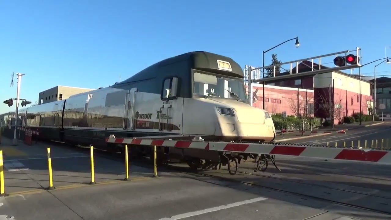 (Southbound) Amtrak 505 Talgo Duck Cab Car departs the Tacoma Dome Station.