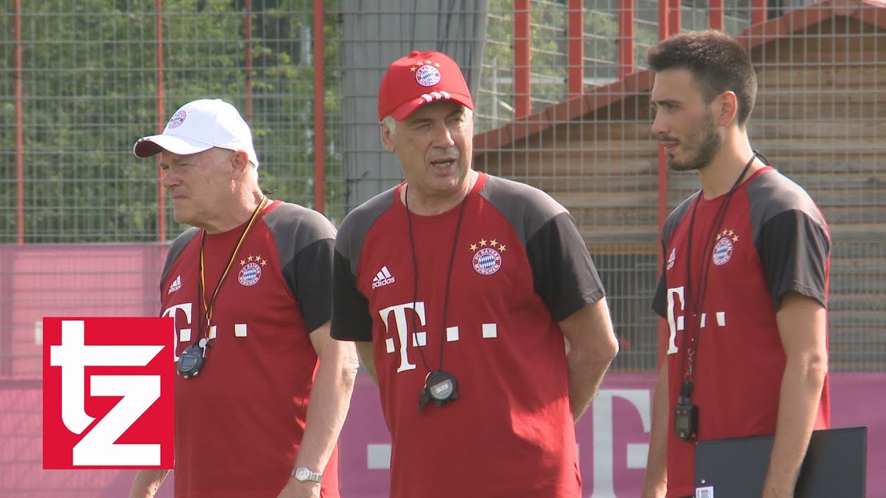 Carlo Ancelotti in München: So lief sein erstes Bayern-Training  (FC Bayern)
