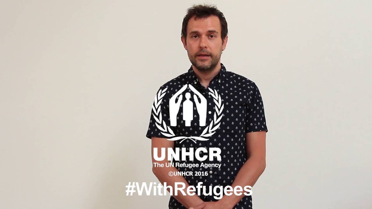 Juraj Kemka Slovakian actor stands #WithRefugees (Slovakian)