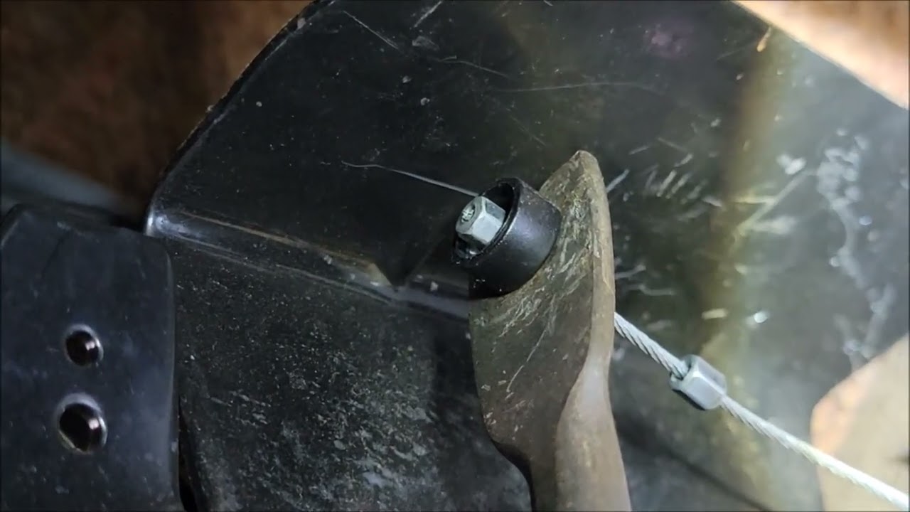 Replace throttle cable in 86 chevy 350